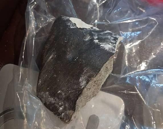 نيزك يخترق غرفة نوم في هيوستن الأمريكية #صحيفة_الخليج 