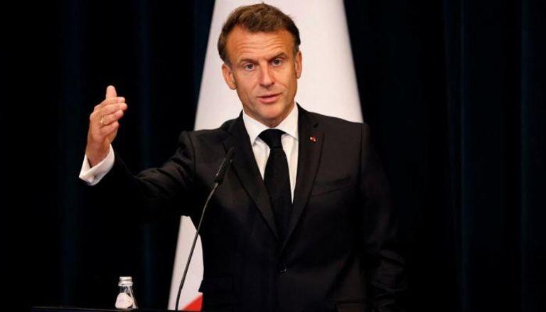 ماكرون يُعرب عن قلقه من أن يُهدد استمرار العمليات العسكرية الهدنة في لبنان