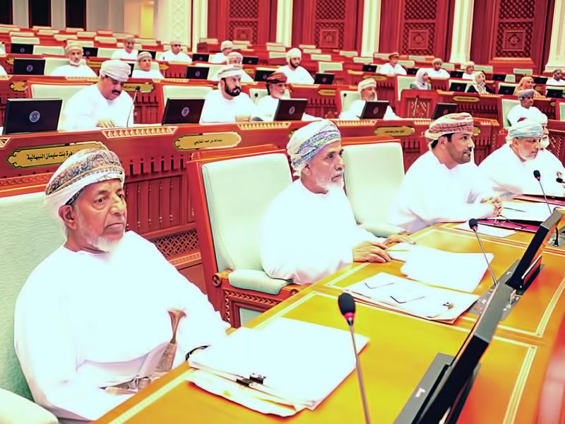 مجلس المناقصات العماني ينفي احتكار بعض الشركات للمشاريع المسندة | صحيفة