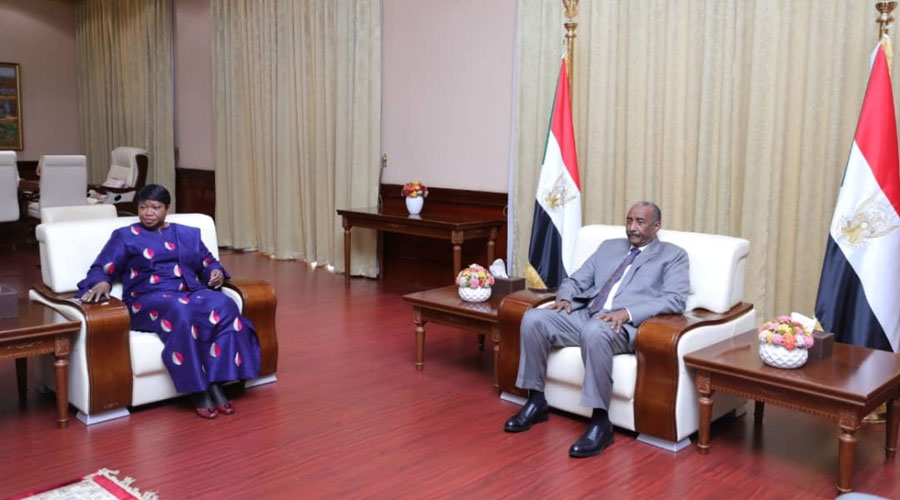 إرجاء محاكمة البشير ومتهمين بانقلاب 1989 إلى 3 نوفمبر