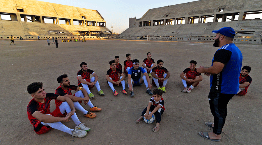 كرة الموصل تسعى للعودة إلى الأضواء على أنقاض ملعب «المرعب»