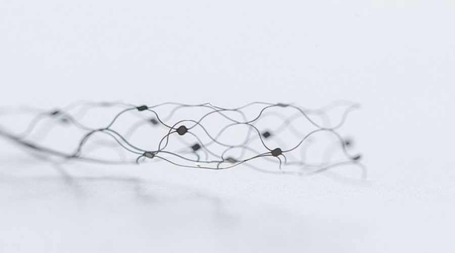 شريحة دماغ لعلاج الشلل