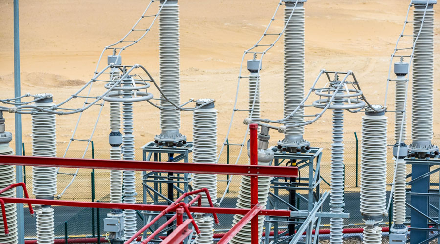 استيفاء الإجراءات التمويلية لمحطة الظفرة الشمسية قريباً