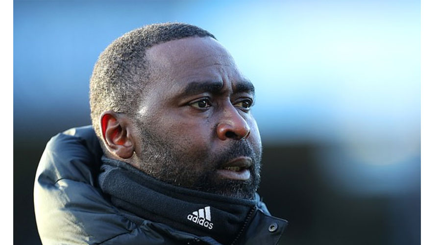 أندي كول:طفولتي كانت دراما مأساوية