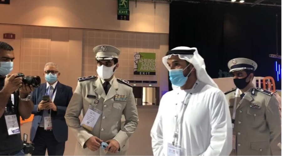 قائد عام شرطة أبوظبي يزور «جيتكس»