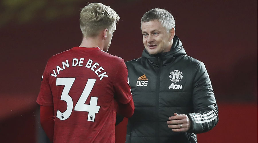 التلجراف الهولندية تنصح فان بييك بالرحيل