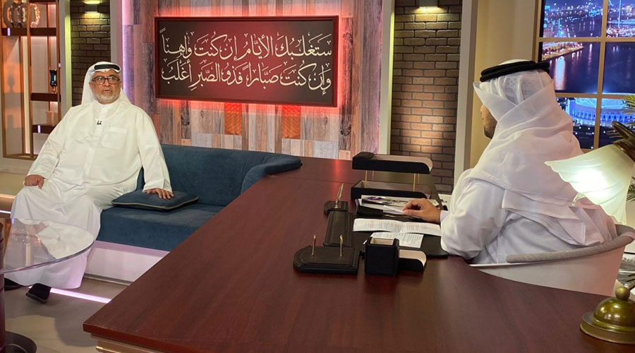 الجوكر يروي سيرة 4 عقود من العمل الصحفي والتوثيق الرياضي في «حكايتي»