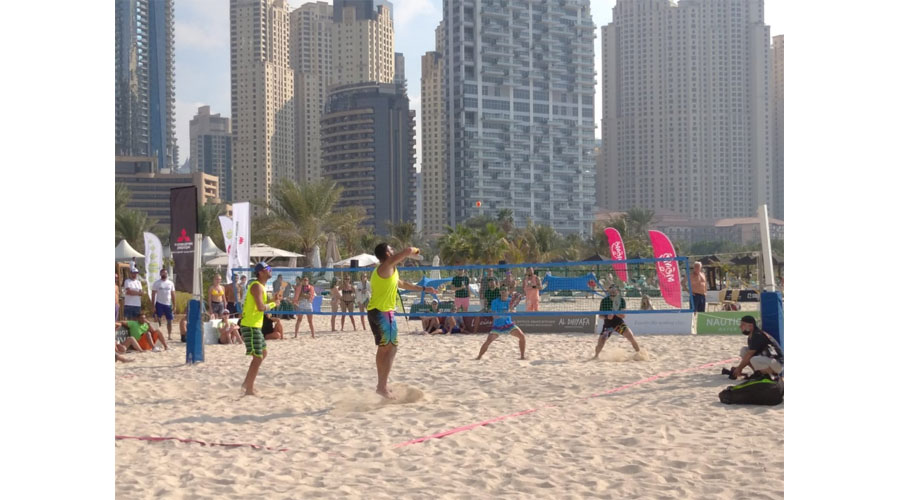 نخبة أبطال العالم يشاركون في بطولة دبي لتنس الشاطئية