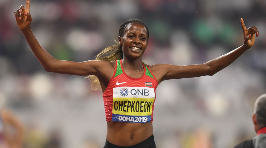 الكينية تشيبكويتش تحطم الرقم القياسي لخمسة آلاف متر