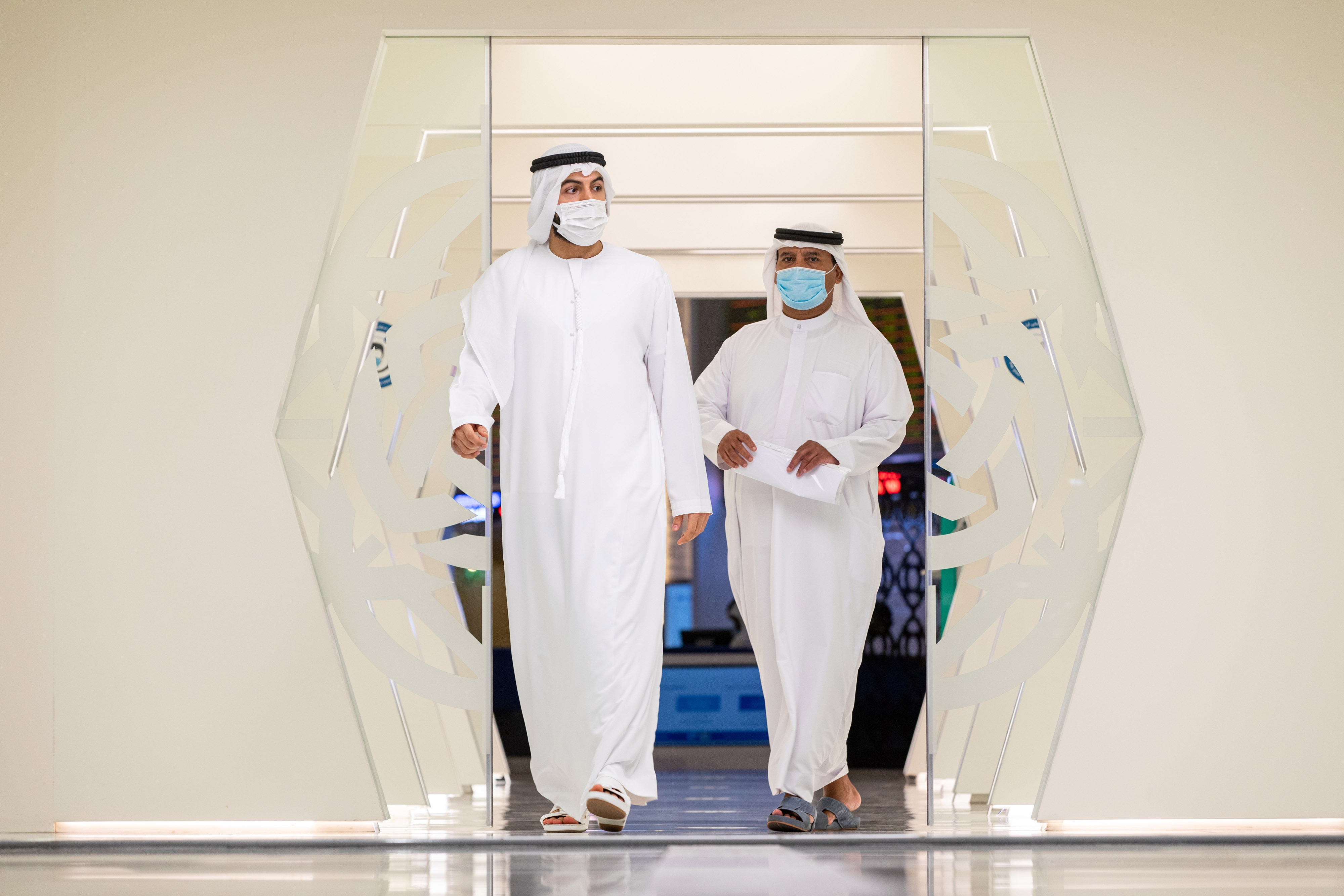 مستثمران في سوق دبي المالي