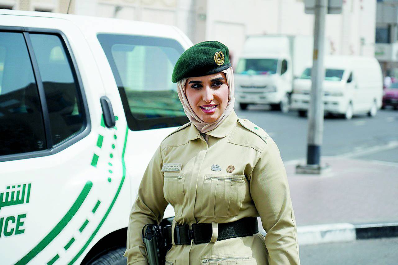 أول ضابط مناوب عام لمركز شرطة من العنصر النسائي في دبي