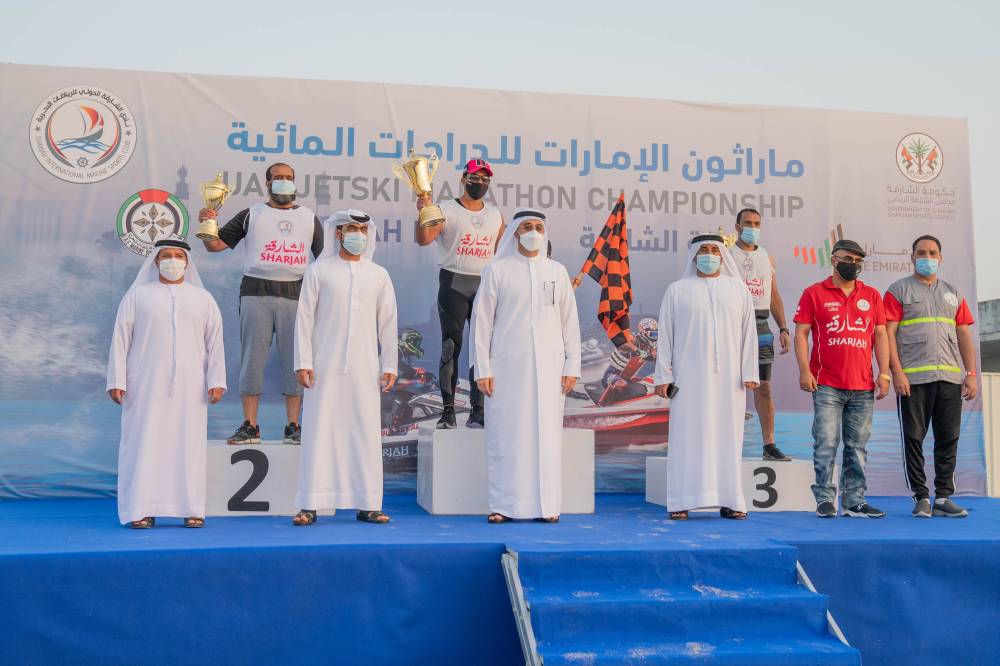 خلال تتويج الفائزين