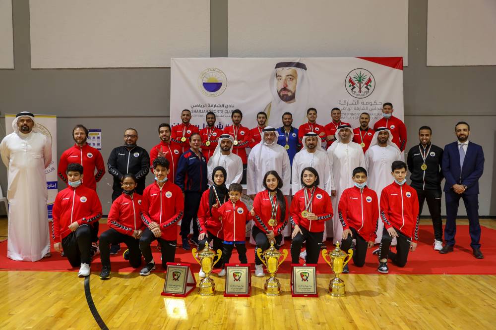 لقطة تذكارية عقب الاحتفال