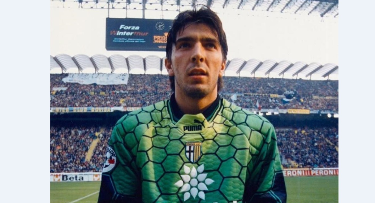 بوفون يعود إلى نادي طفولته بعد 20 عاماً