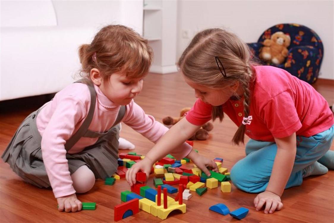 الألعاب الجماعية تحفز مهارات التواصل عند الطفل