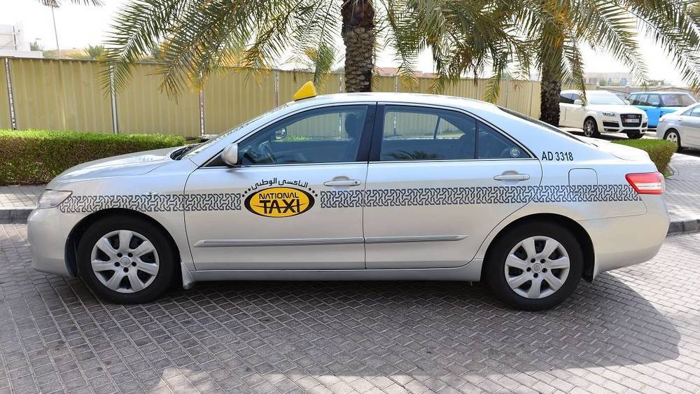 مركبات الأجرة العامة في أبوظبي