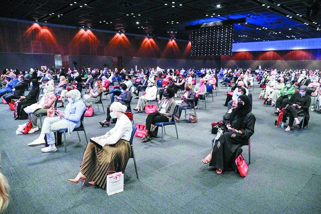 28 ألف زائر للمعرض من 110 دول
