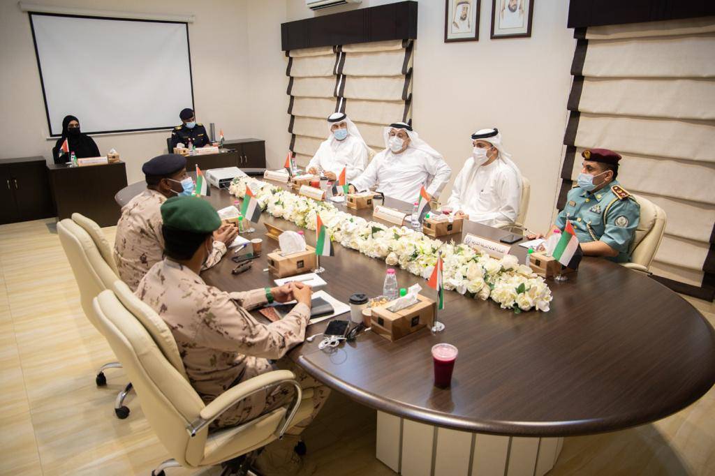 الشارقة تضع تصوراً مستقبلياً لتطوير المنافذ ودخول وخروج البضائع والمسافرين