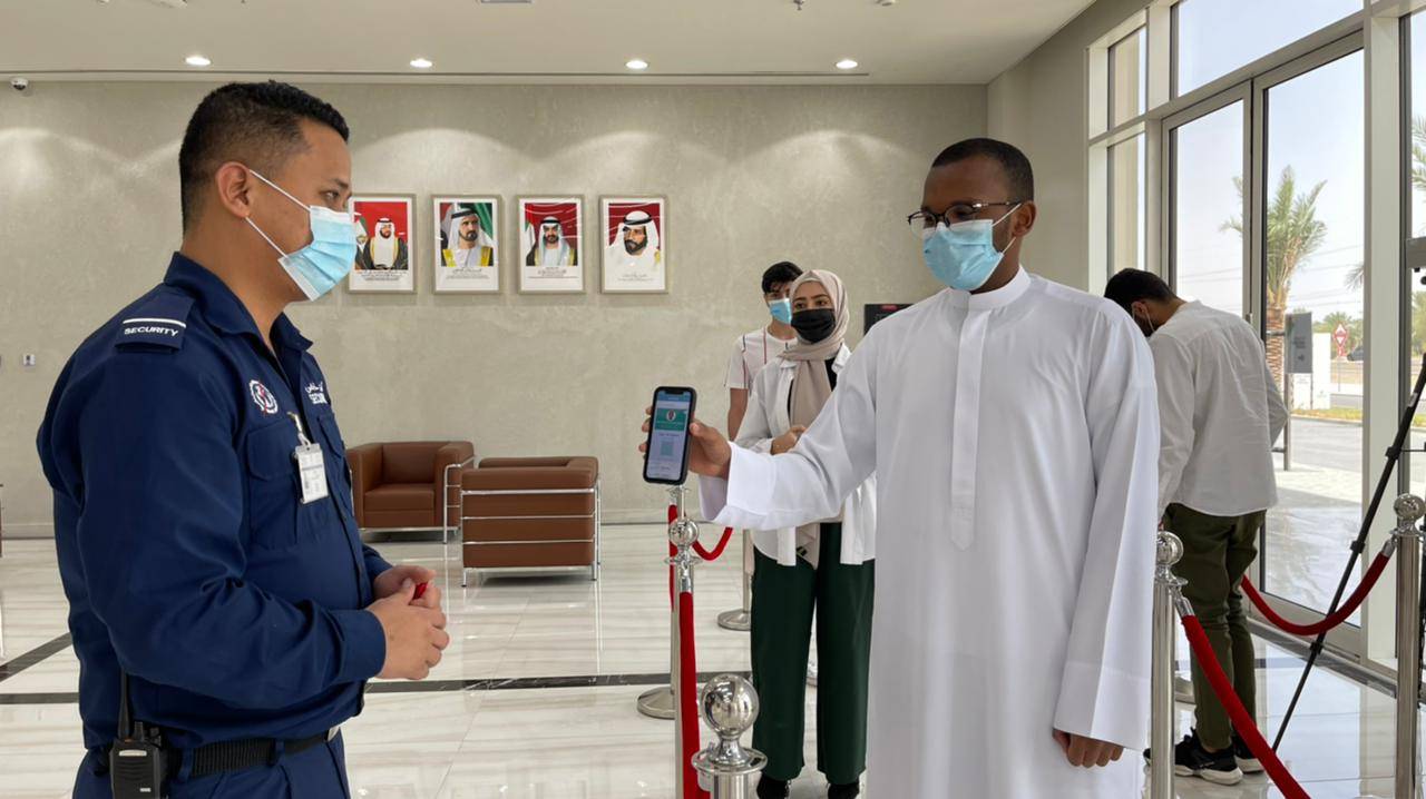 جامعة أبوظبي تواصل الاستثمار في بيئة التعلم الهجين