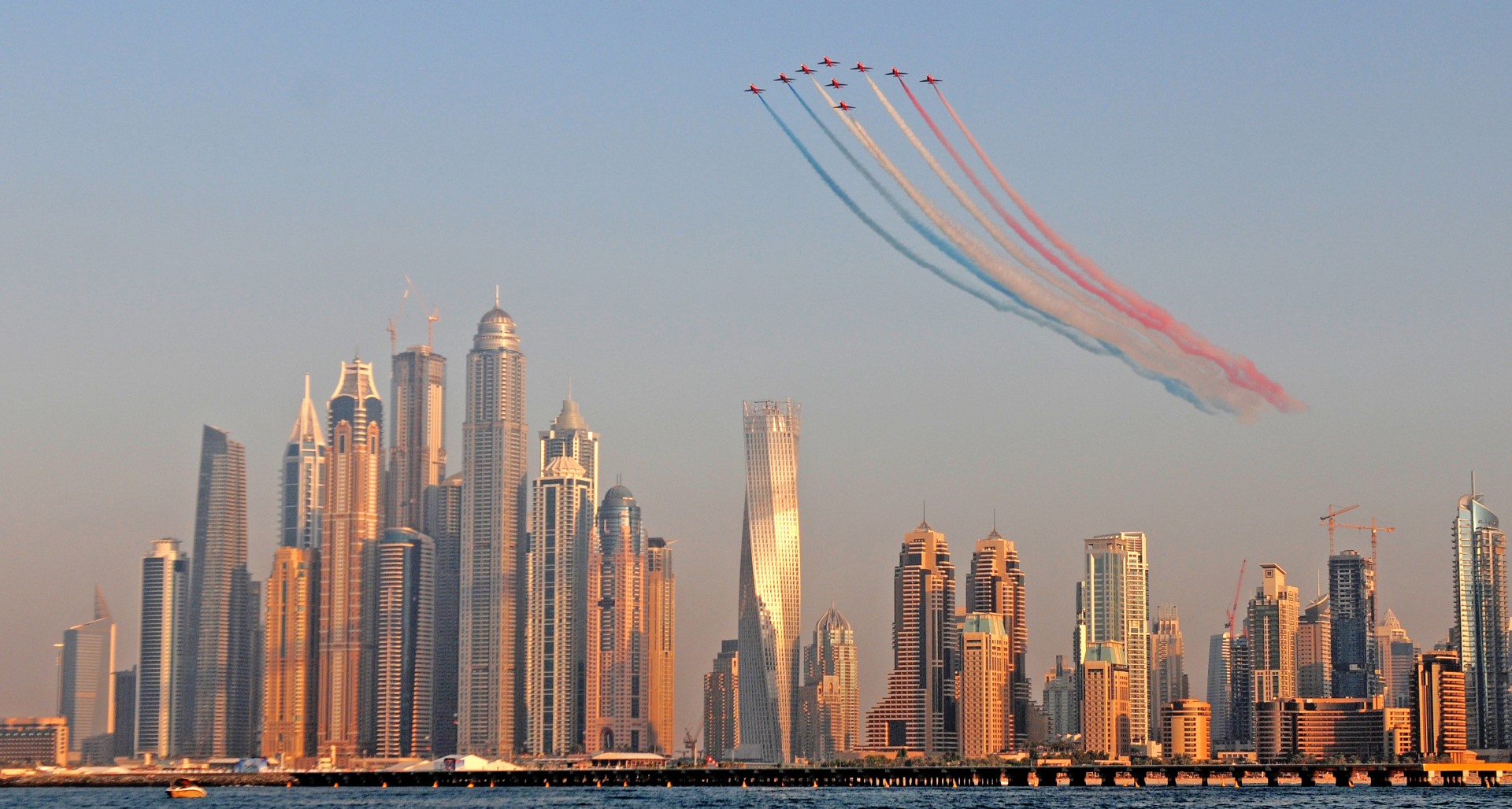 سلاح الجو الملكي البريطاني يشارك بعرض في اكسبو 2020 دبي
