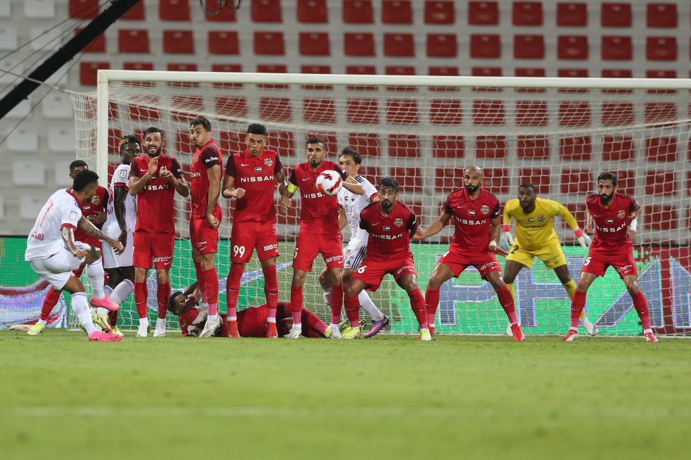 الشارقة والاهلي في دوري ادنوك للمحترفين - محمد شعلان