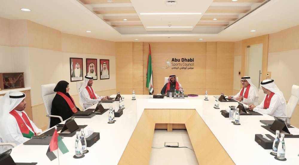 نهيان بن زايد يترأس اجتماع مجلس أبوظبي الرياضي