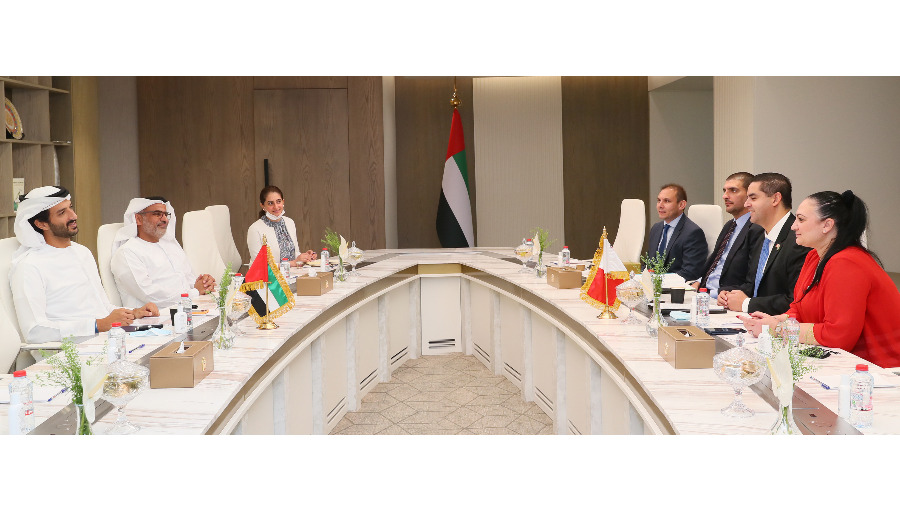 الإمارات ومالطا تبحثان سبل تعزيز حقوق النقل الجوي المتبادلة