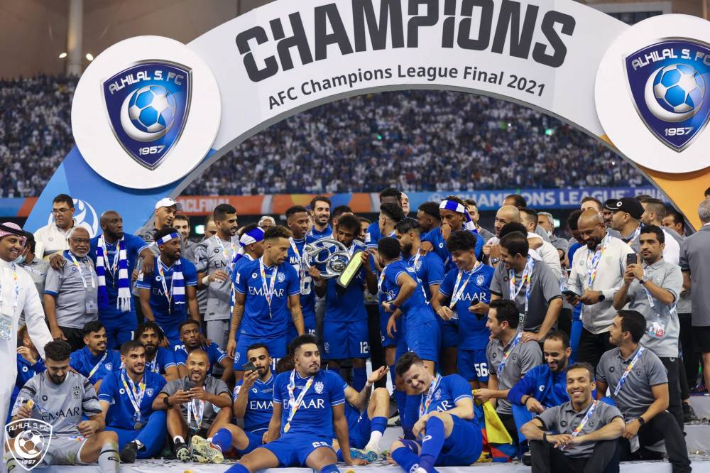 تتويج الهلال