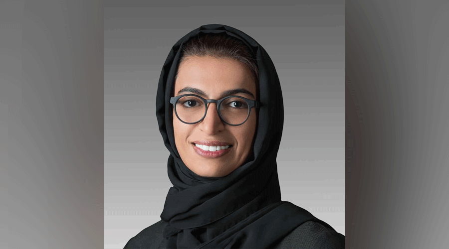 نورة بنت محمد الكعبي وزيرة الثقافة والشباب
