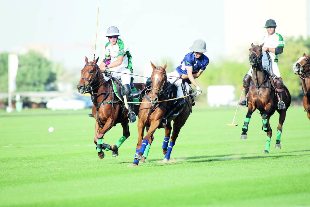 من الكأس الذهبية