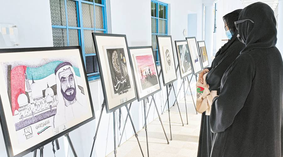 «15×15» .. معرض يبرز مواهب طلاب «زايد للثقافة الإسلامية»