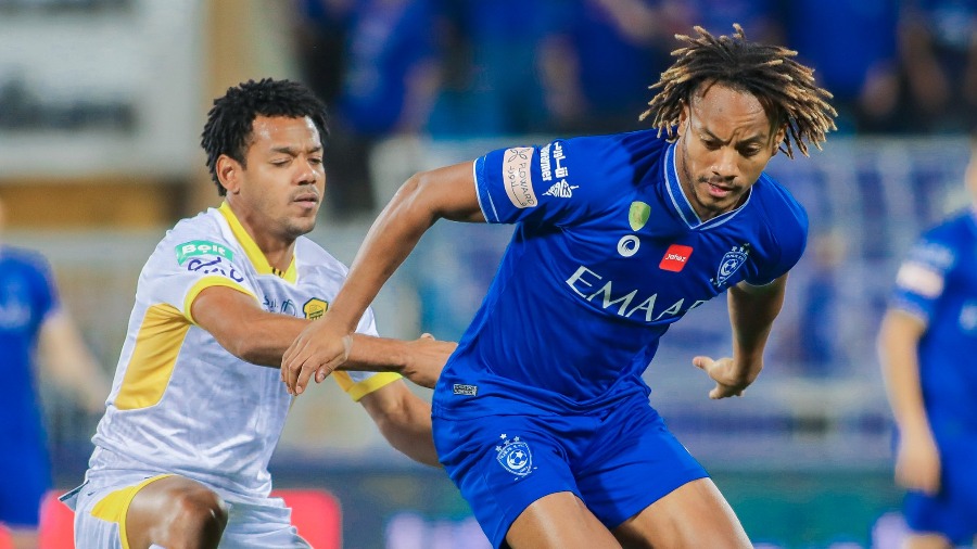 تصريحات مثيرة بعد كلاسيكو الهلال والاتحاد