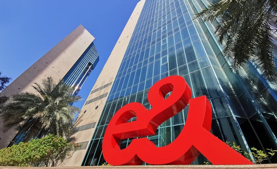 مقر إي أند في أبوظبي