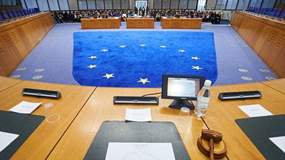 المحكمة الأوروبية لحقوق الإنسان تعلّق النظر في القضايا المرتبطة بروسيا