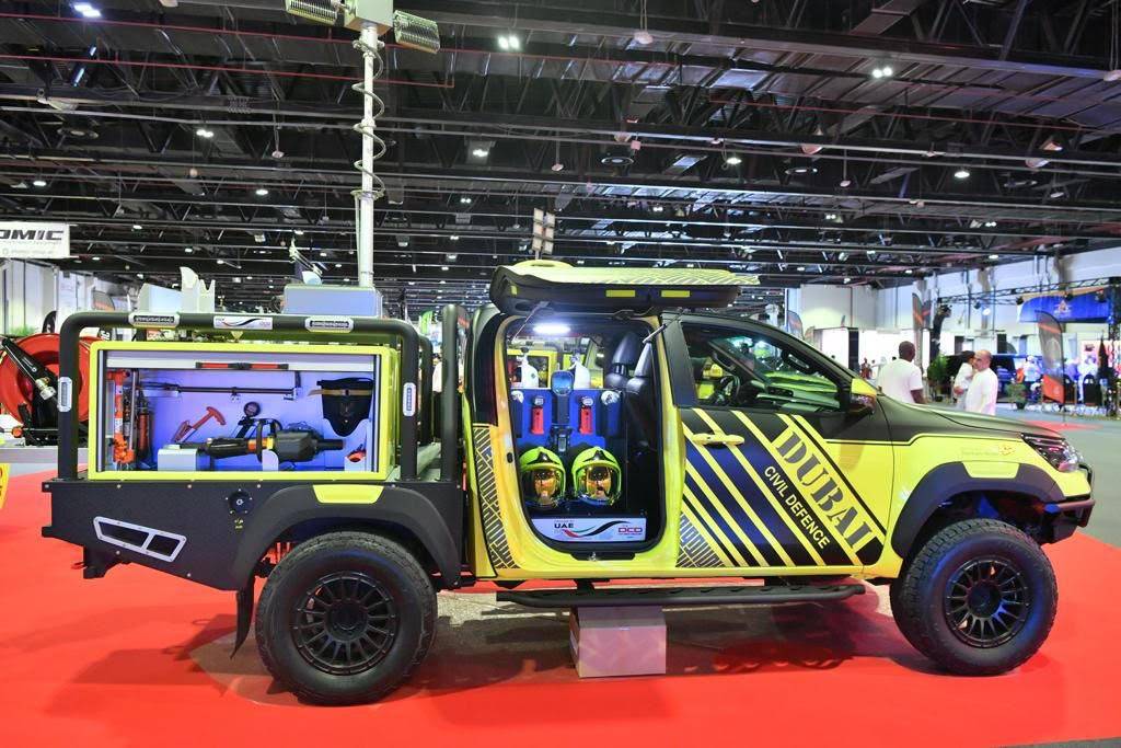 سيارة اطفاء حديثة