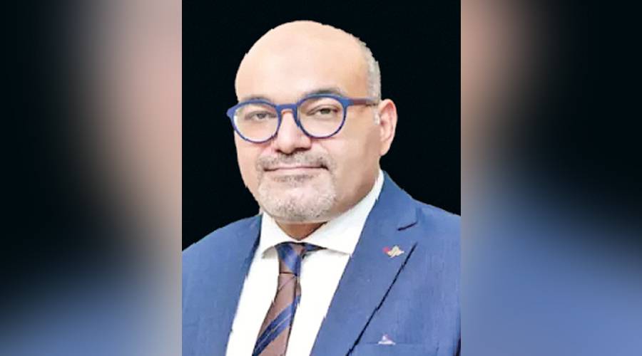 د.أحمد عبيد 
