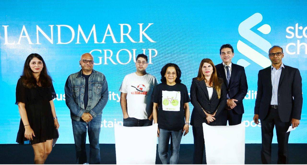 «لاندمارك» أول شركة إماراتية توقع قرضاً ثنائياً مرتبطاً بالاستدامة