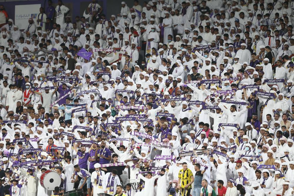 «الزعيم» يخوض قمة حسم اللقب أمام الجزيرة الليلة