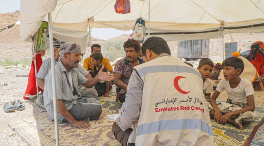 «عيادة الإمارات» تقدم خدماتها العلاجية لمواطني حضرموت