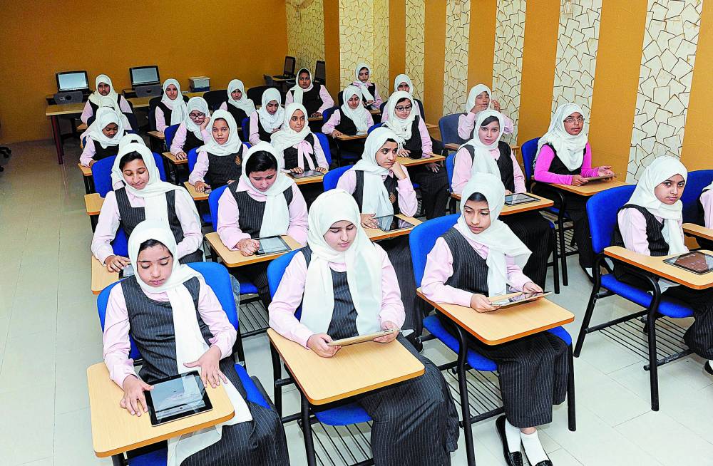 بناء الأجيال المتسلحة بالعلم والمعرفة يتطلب التطوير