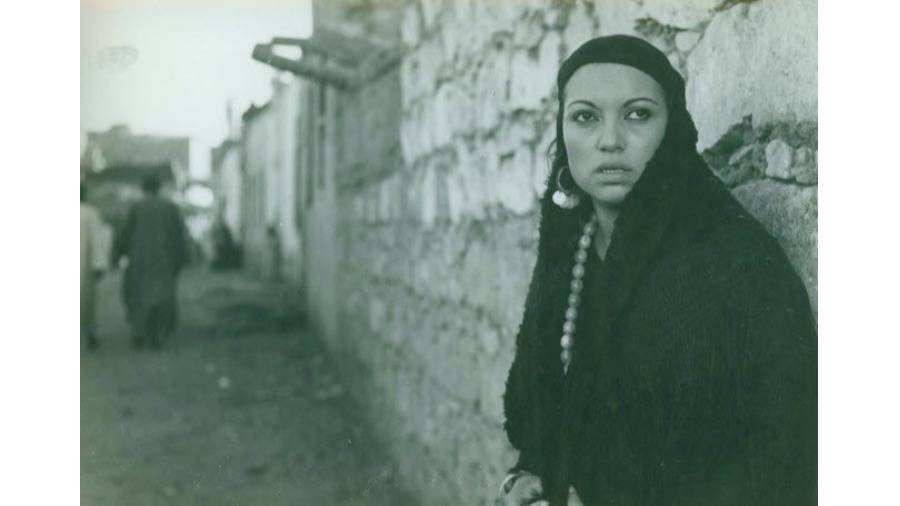 رجاء حسين 1