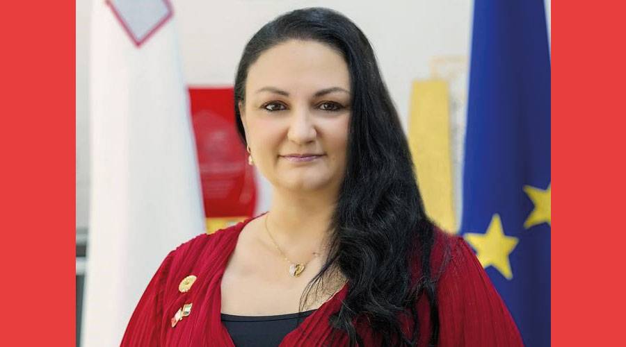 سفيرة مالطا: الإمارات مثال يحتذى في دعم المرأة