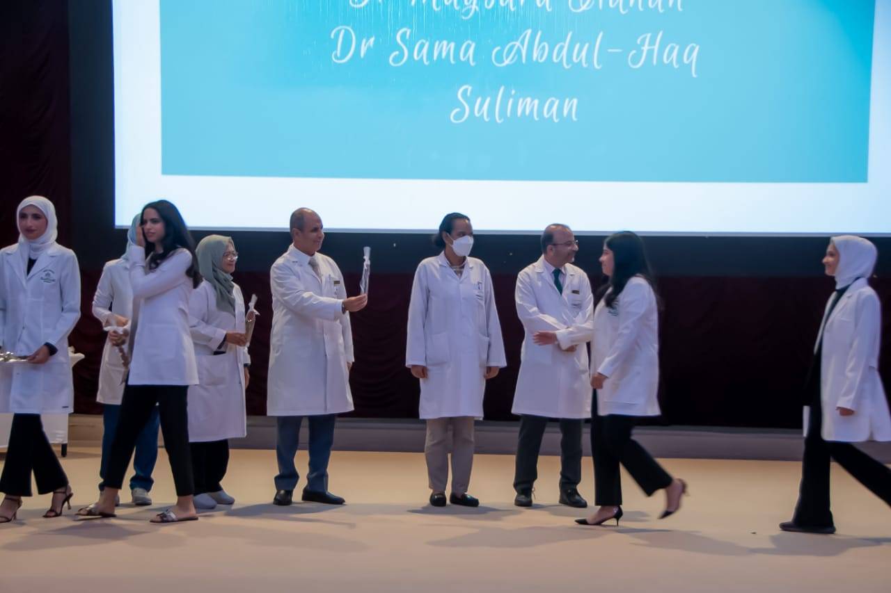 140 طالباً وطالبة اجتازوا المرحلة التأسيسية