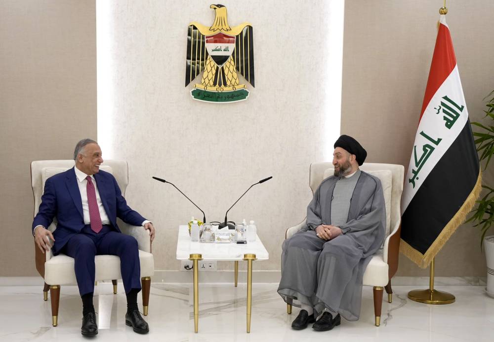 الكاظمي والحكيم يبحثان المشهد السياسي