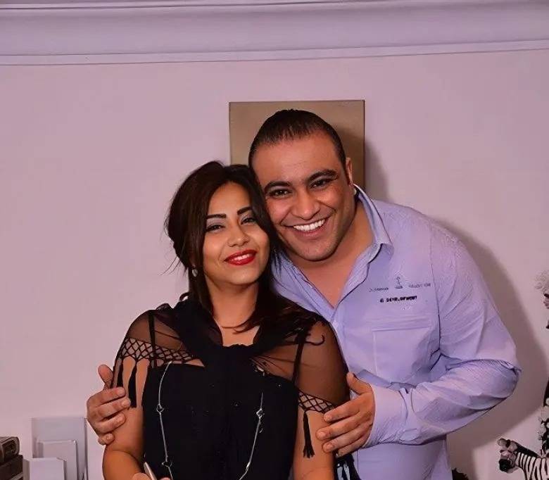 شيرين عبد الوهاب وشقيقها