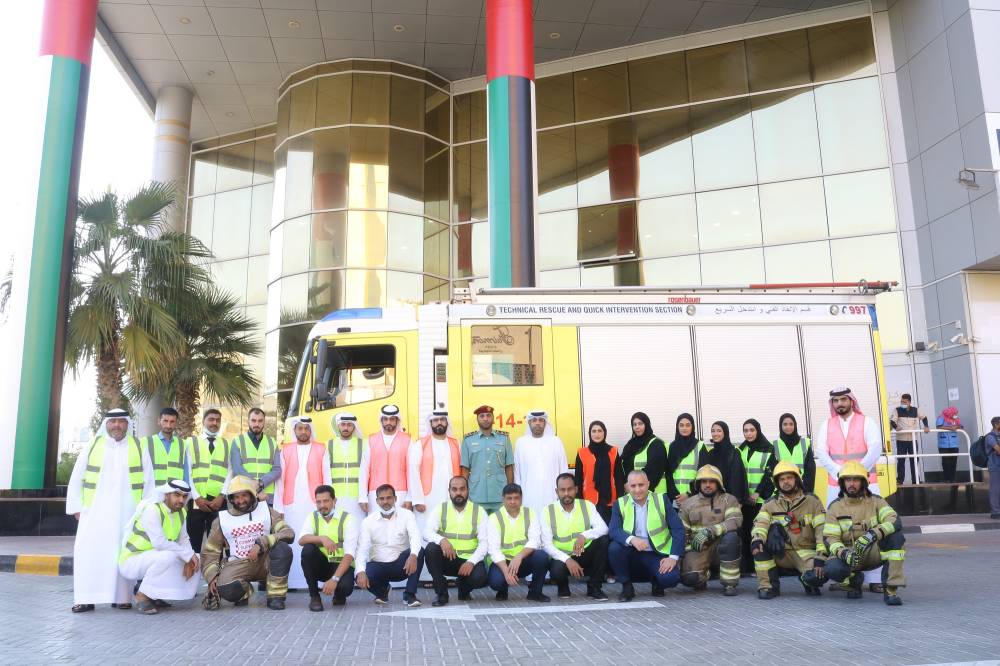 تمرين إخلاء لمبنى غرفة عجمان