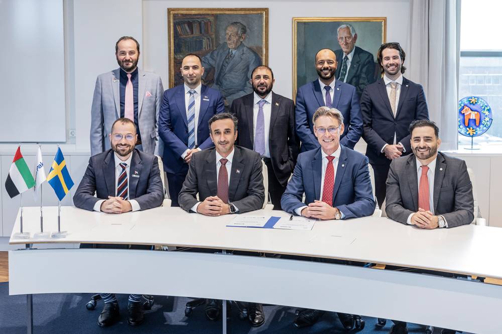على هامش حفل توقيع الاتفاقية