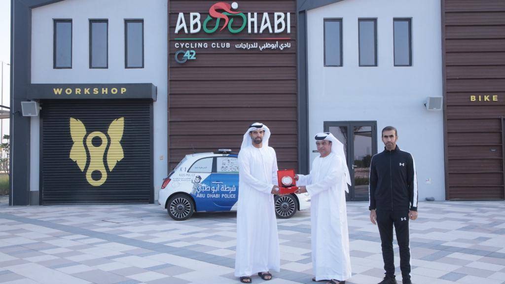 شرطة أبوظبي تنفذ مبادرة مجتمعية رياضية في الحديريات