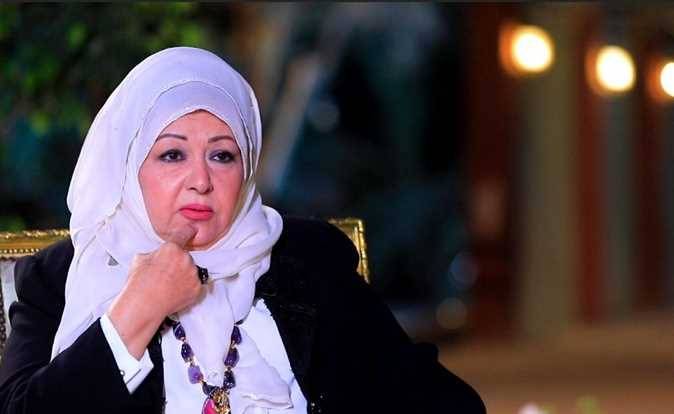 عفاف شعيب: «تعرضت للسحر وأحمد زكي وصفني بالشيطان»