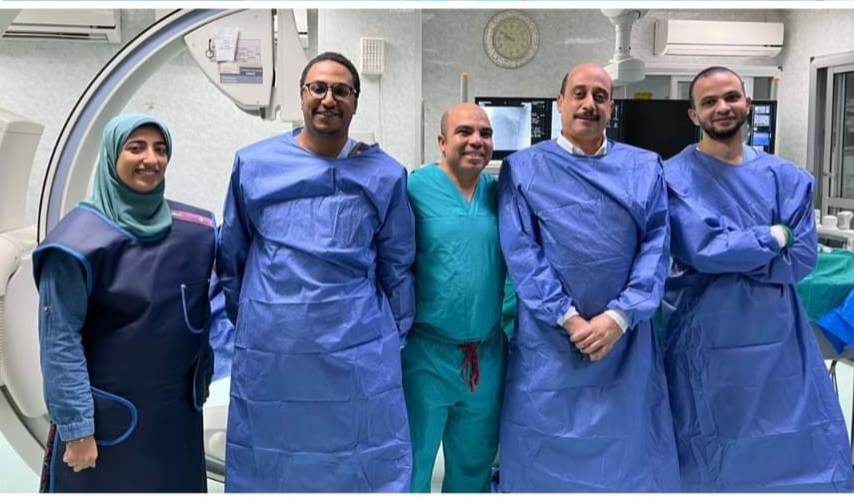 الفريق الطبي